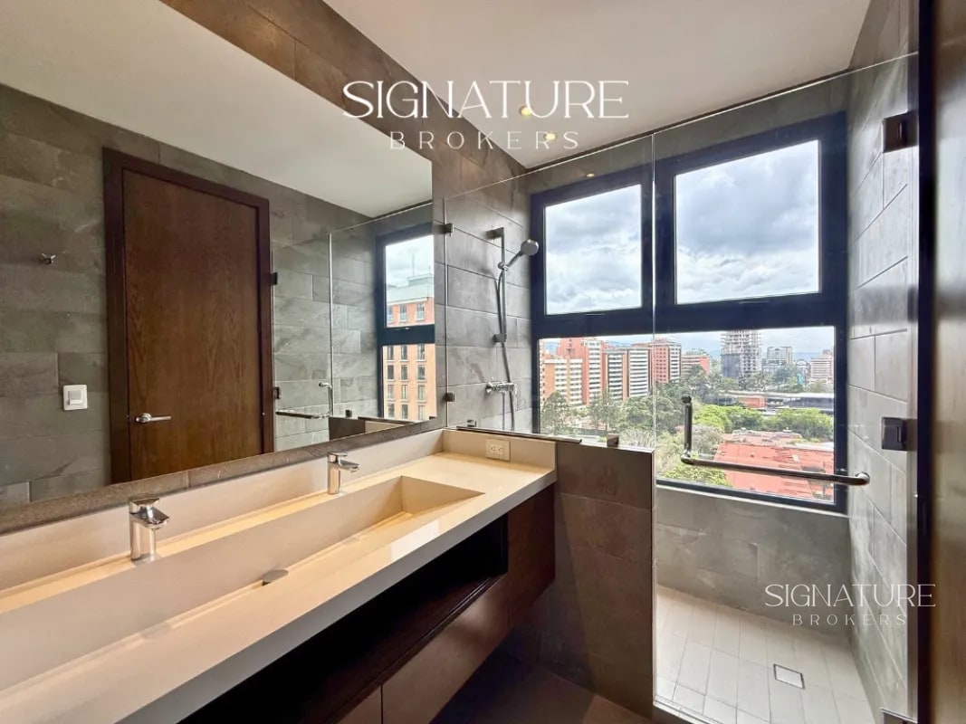 Apartamento en Renta - Santa Sofia 7A, Zona 10 - 5
