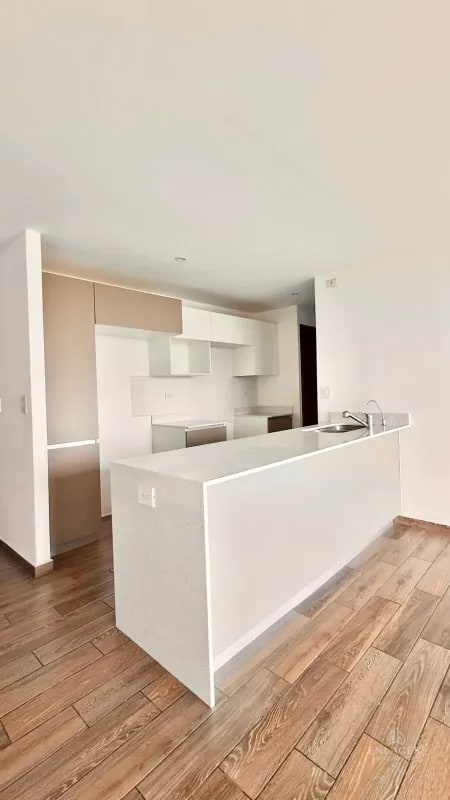 Zona 15 • Apartamento en Renta • Edificio Parque 15 - 13