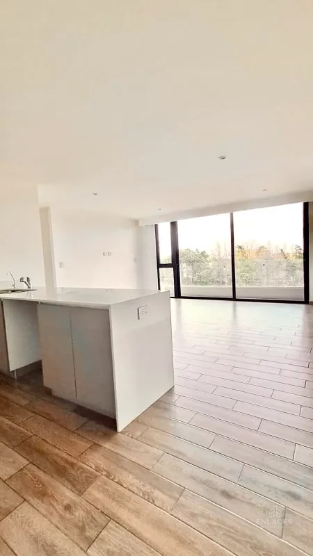 Zona 15 • Apartamento en Renta • Edificio Parque 15 - 12