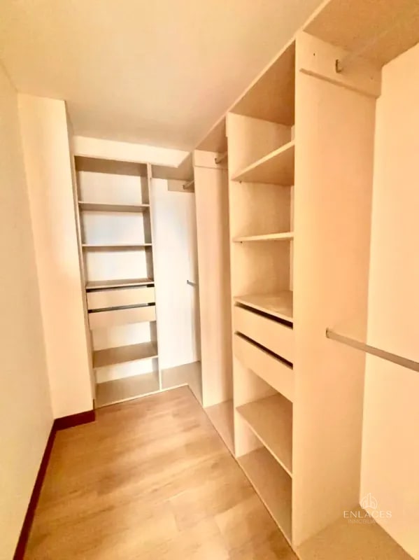 Zona 10 • Apartamento Nuevo en Venta • Edificio Ferré Diez - 7