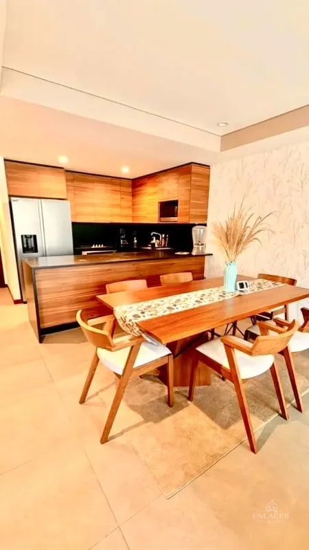 Zona 14 • Apartamento Amueblado en Renta • Reserva 5ta Avenida - 11