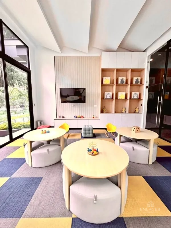 Zona 14 • Apartamento Amueblado en Renta • Reserva 5ta Avenida - 2